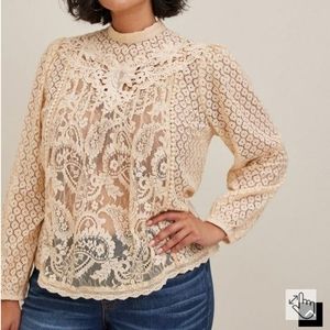 Torrid Mixed Lace Top, Cream, Size 2
